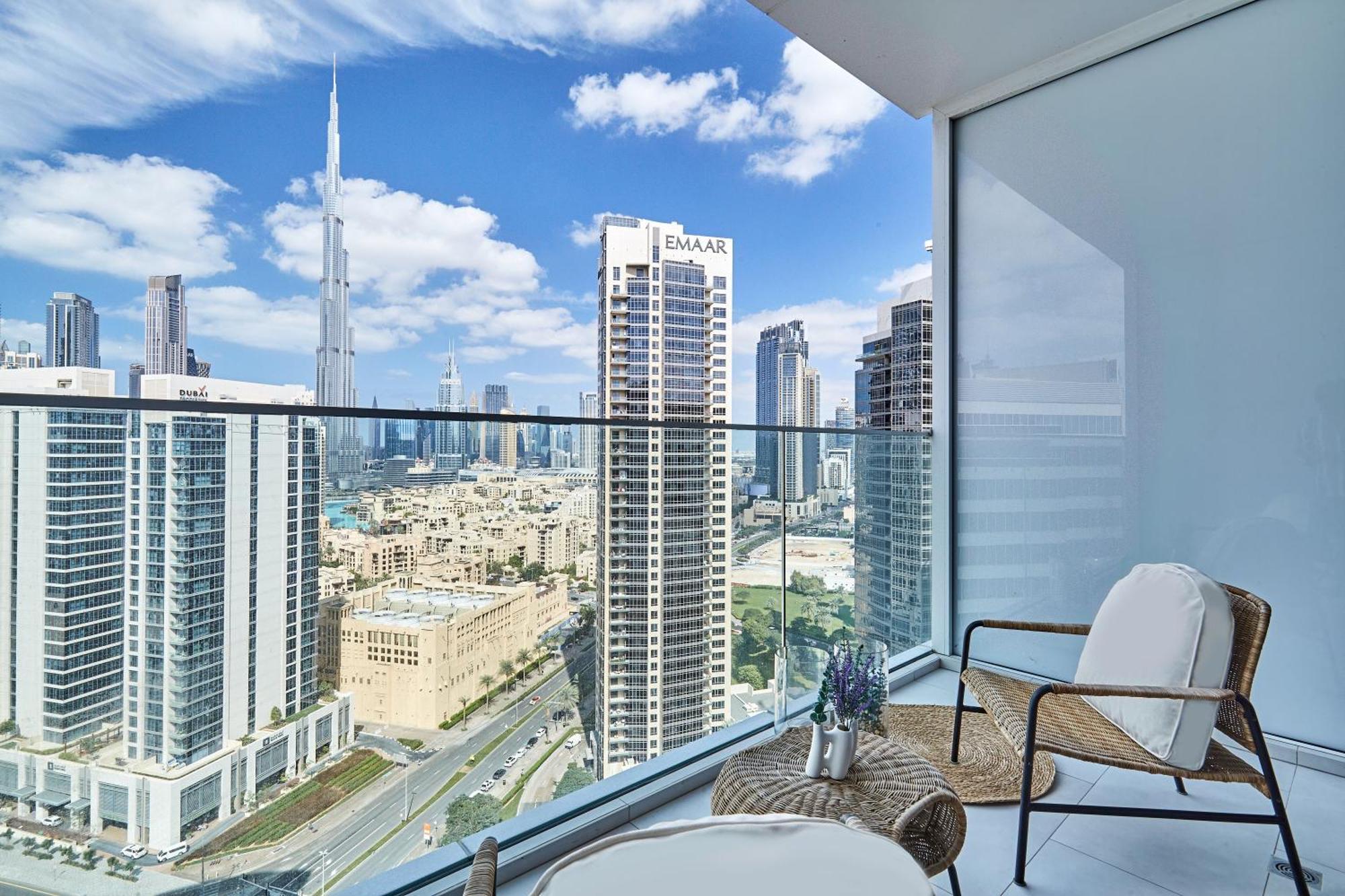 Luxury Studios With Burj Khalifa Or Canal View In Downtown - Marquise Square Tower ドバイ エクステリア 写真