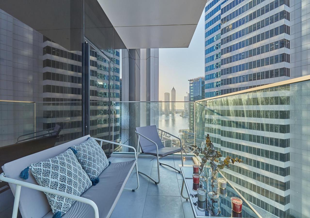 Luxury Studios With Burj Khalifa Or Canal View In Downtown - Marquise Square Tower ドバイ エクステリア 写真