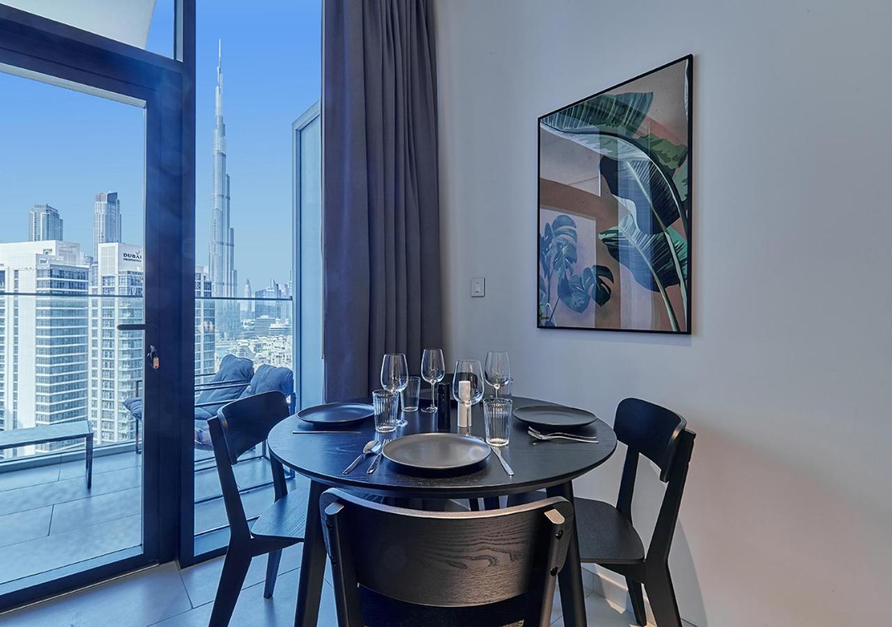 Luxury Studios With Burj Khalifa Or Canal View In Downtown - Marquise Square Tower ドバイ エクステリア 写真