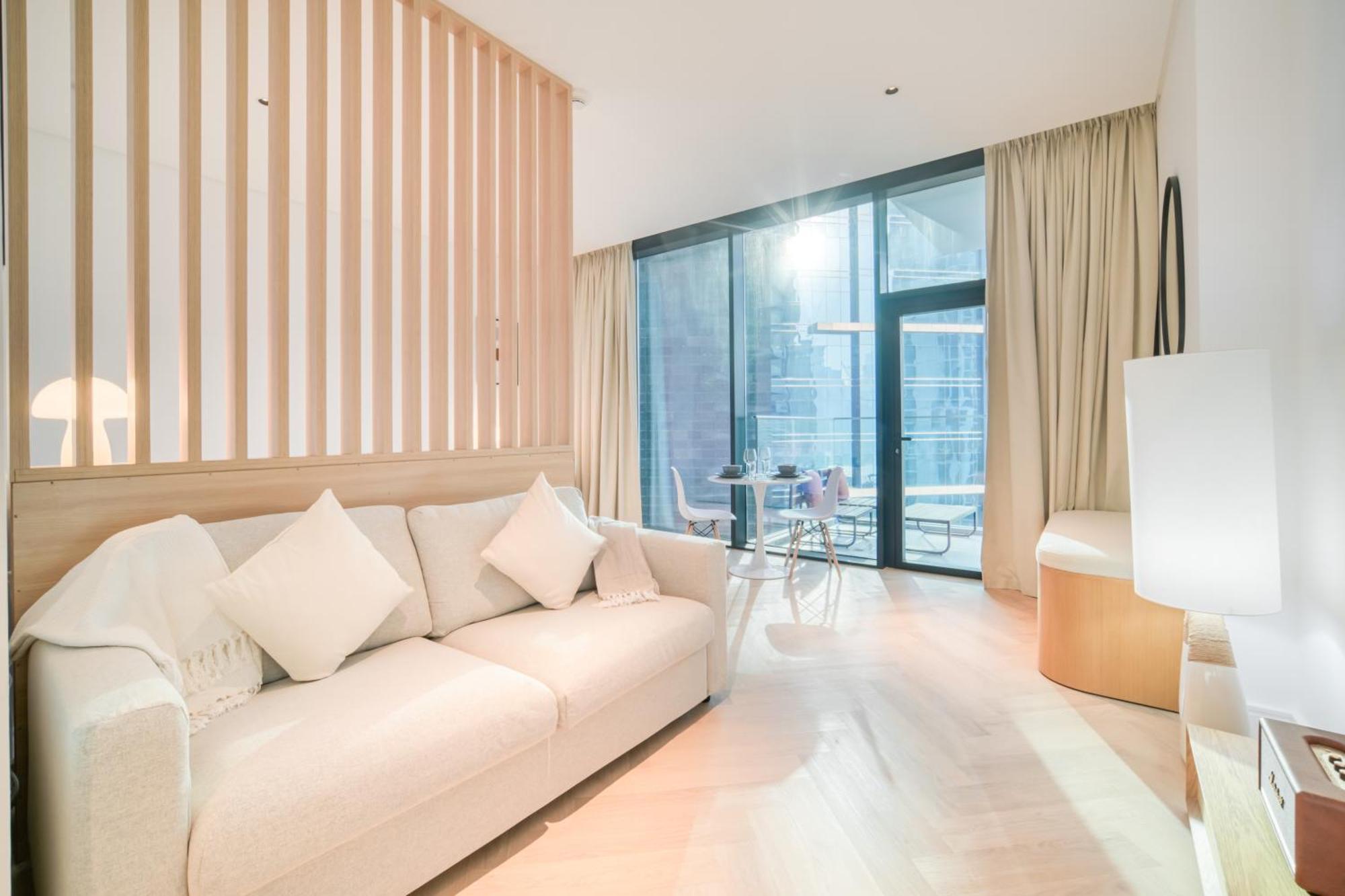 Luxury Studios With Burj Khalifa Or Canal View In Downtown - Marquise Square Tower ドバイ エクステリア 写真